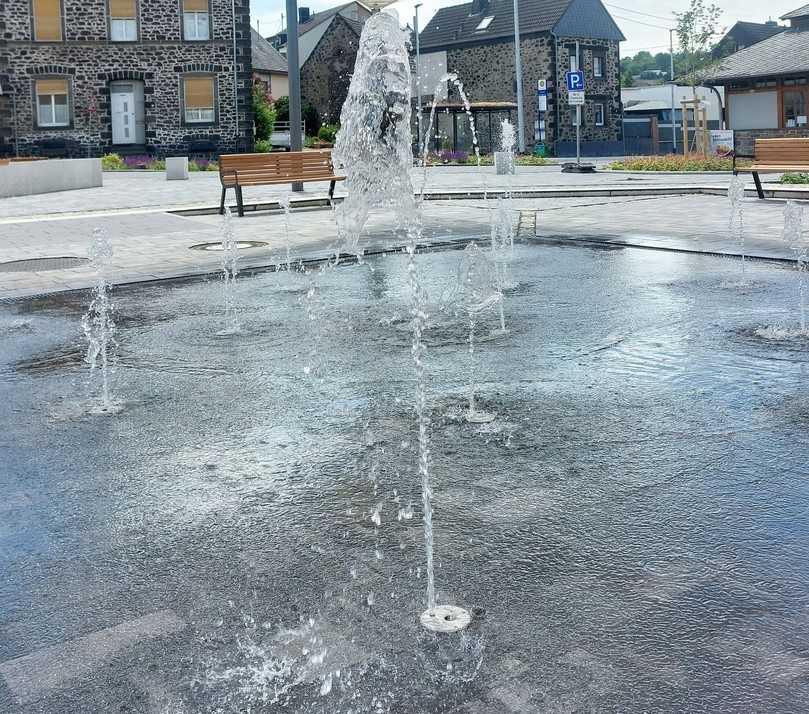 Wasserspiel, Foto: Jasto Pflasterverbundsteine von Jato